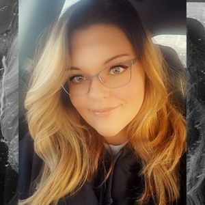 Meet your Posher, Suzanne